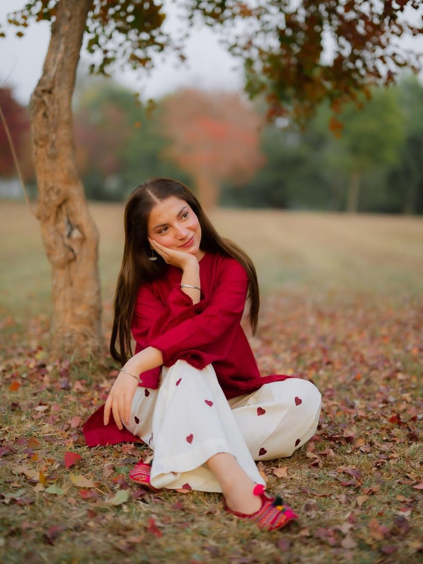 Nooray Mehroon – 2 Piece Kurti Set