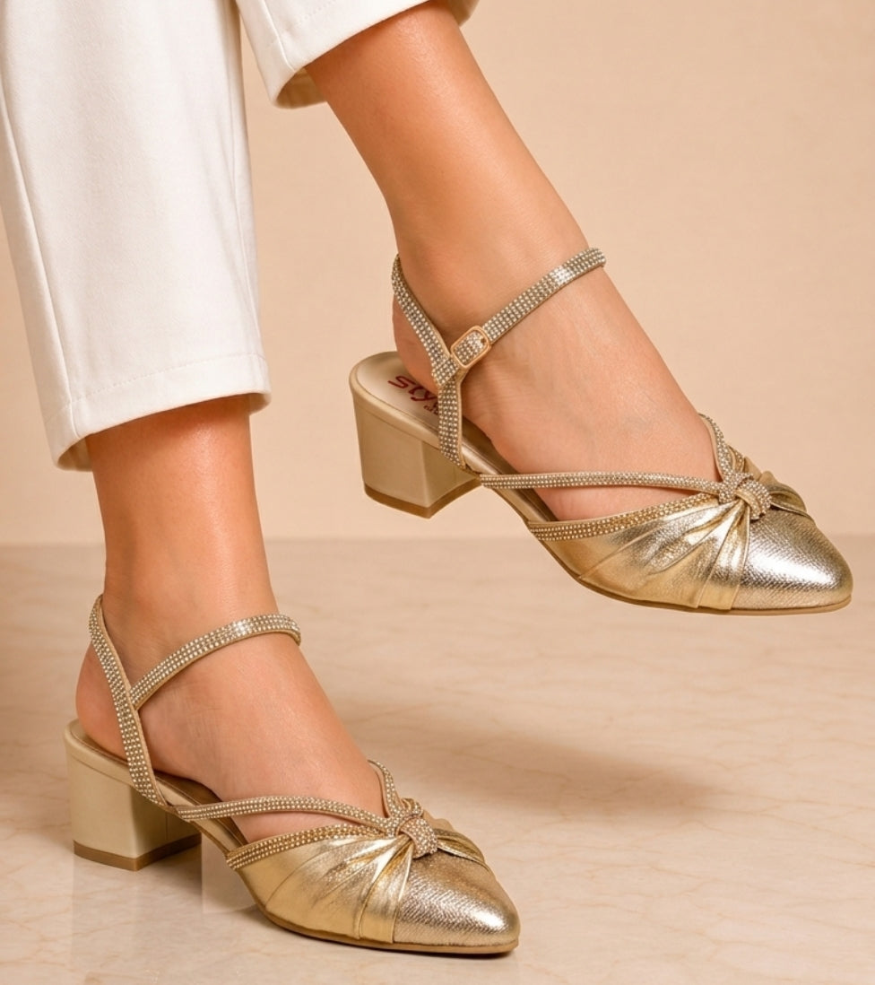 Walkzy Metallic Knot Crystal Strap Heel — Where Classic Meets Dazzling!