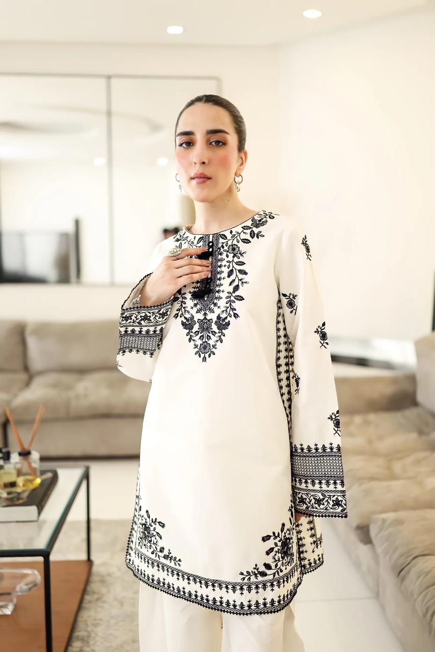 Saaya 🌫️2 Piece Kurti Set